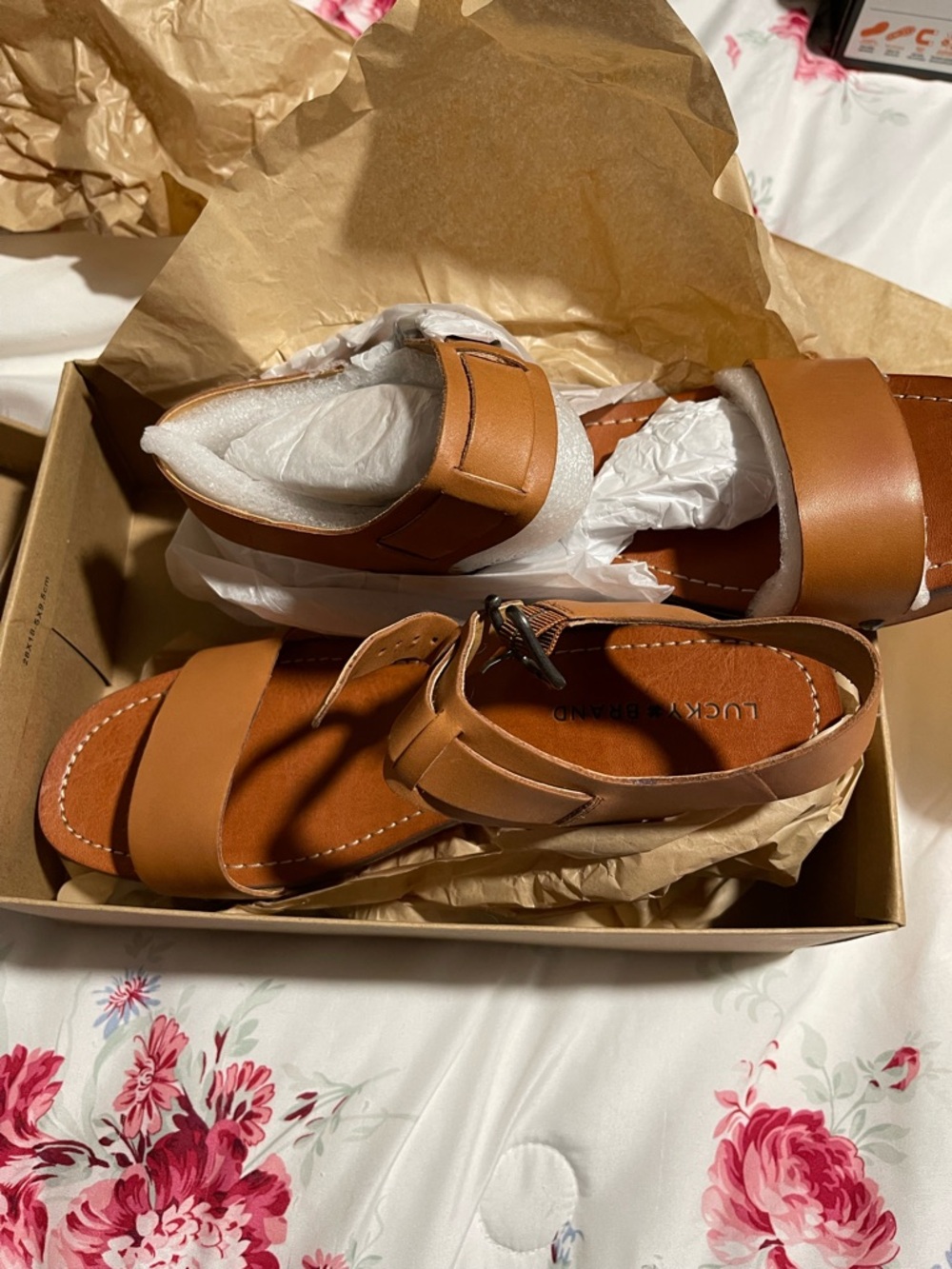 Lucky Brand Cognac Brown Leather Strap Sandals 10.